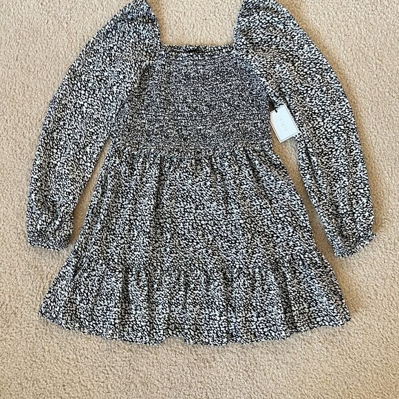 1. State Smocked Black & White Ruffle Dress Medium - Picture 1 of 6
